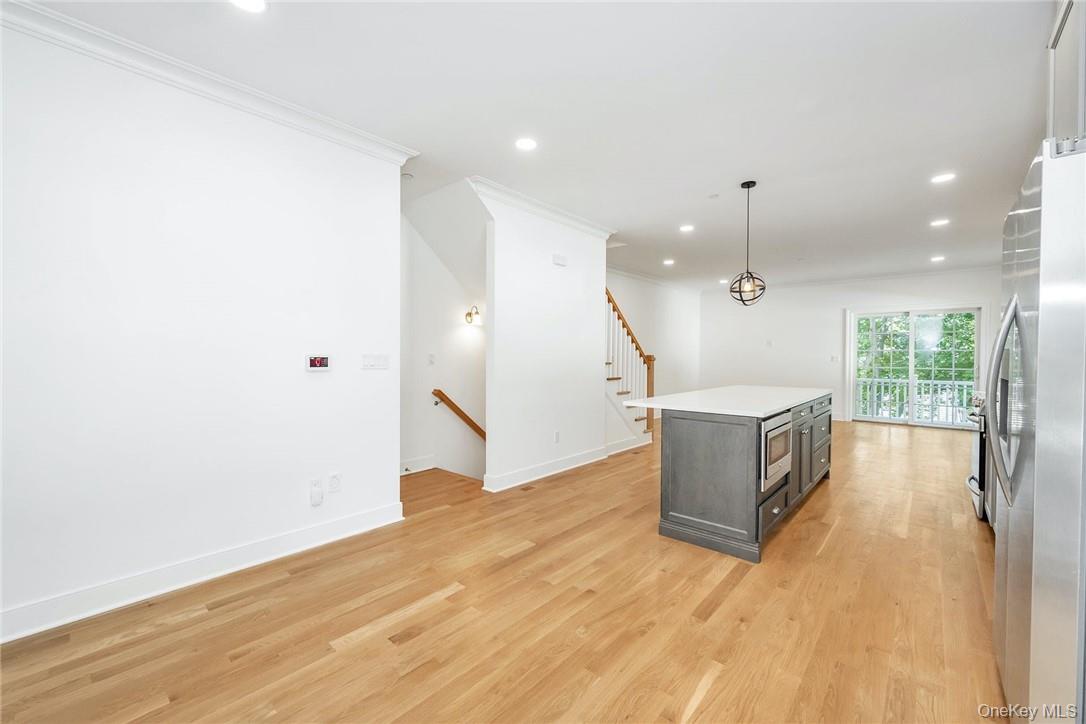 #9 photo, 233 Lincoln Avenue, West Harrison , NY 10604