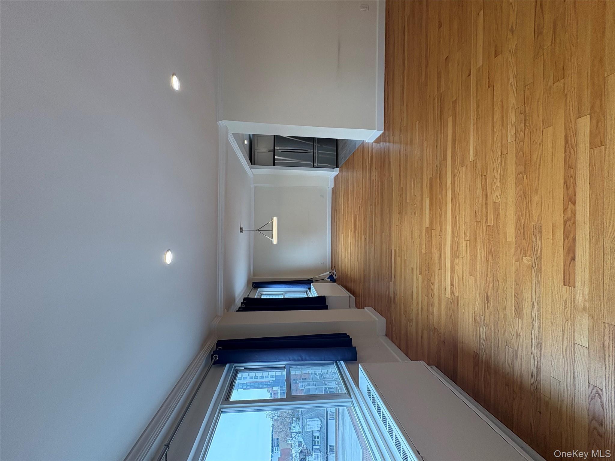 #3 photo, 300 martine ave, White Plains , NY 10601