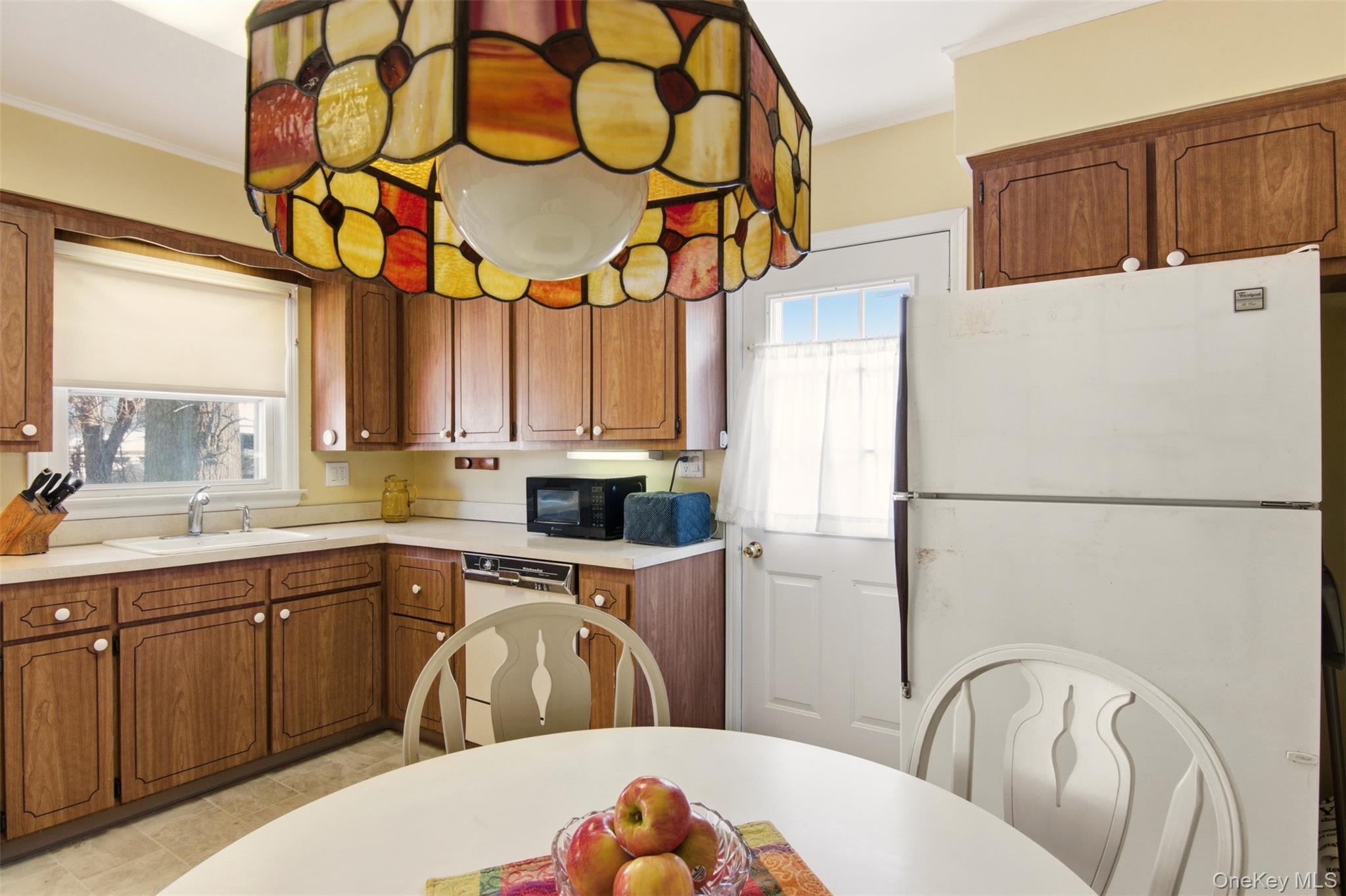 #17 photo, 2393 Maple Avenue, Seaford , NY 11783