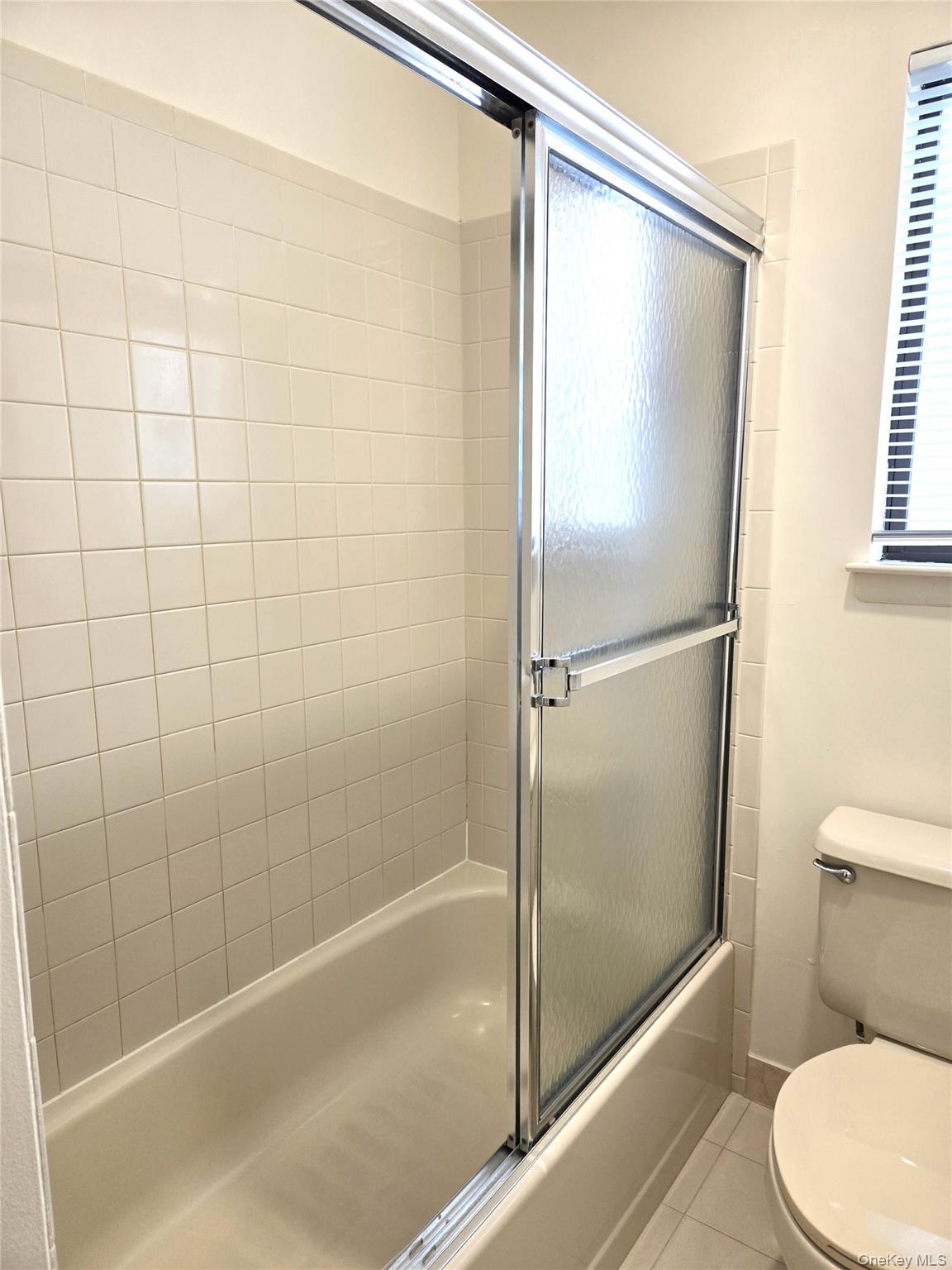 #11 photo, 90 Graywood Road, מחוז נסאו Port Washington , NY 11050