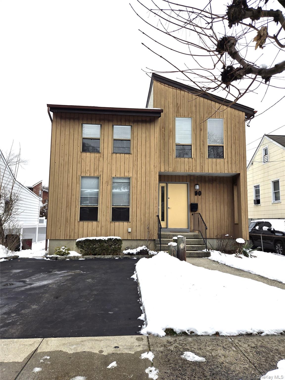 #2 photo, 90 Graywood Road, מחוז נסאו Port Washington , NY 11050