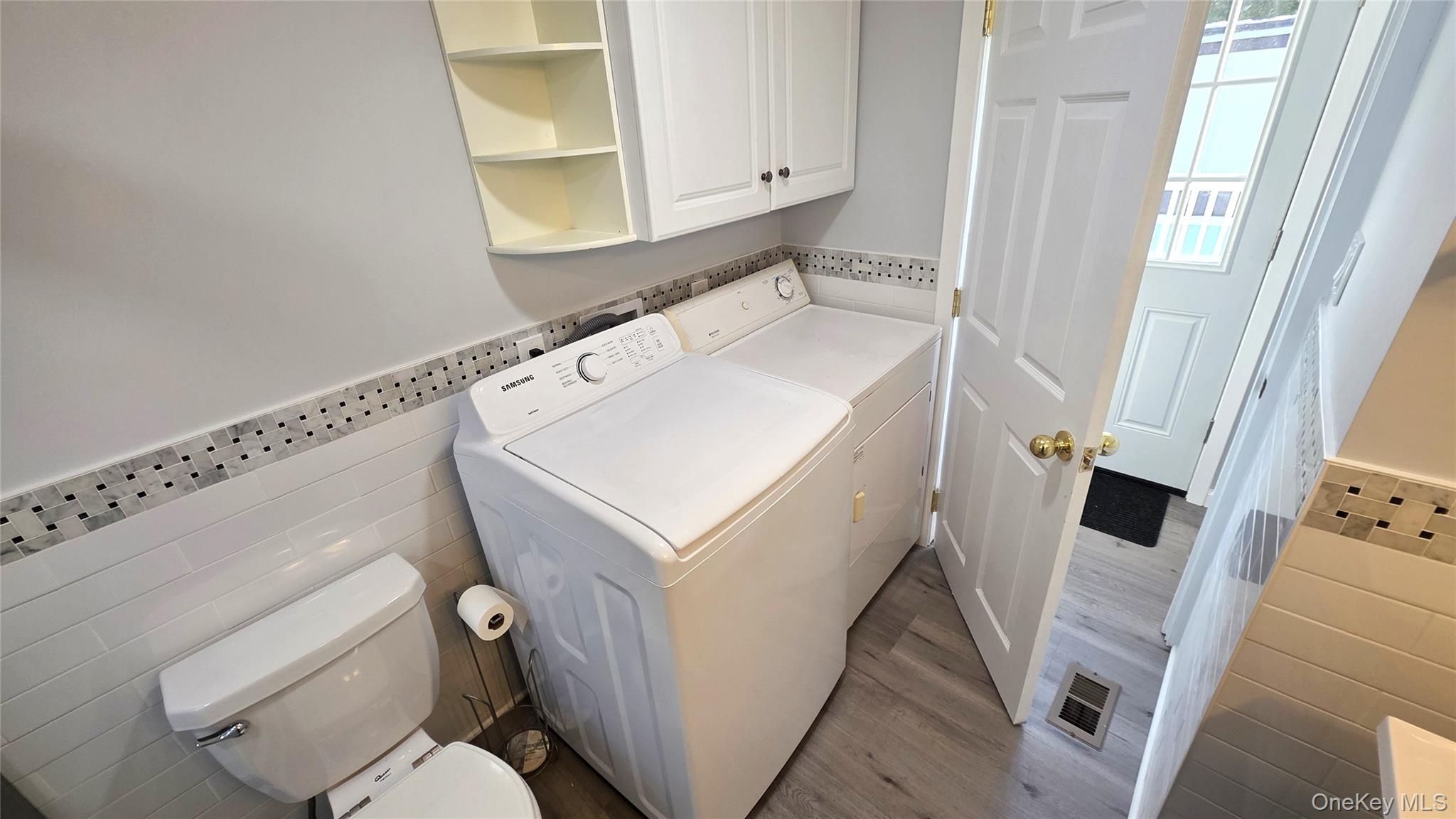 #10 photo, 13 Buttercup Drive, सफ़ोक काउंटी Bohemia , NY 11716