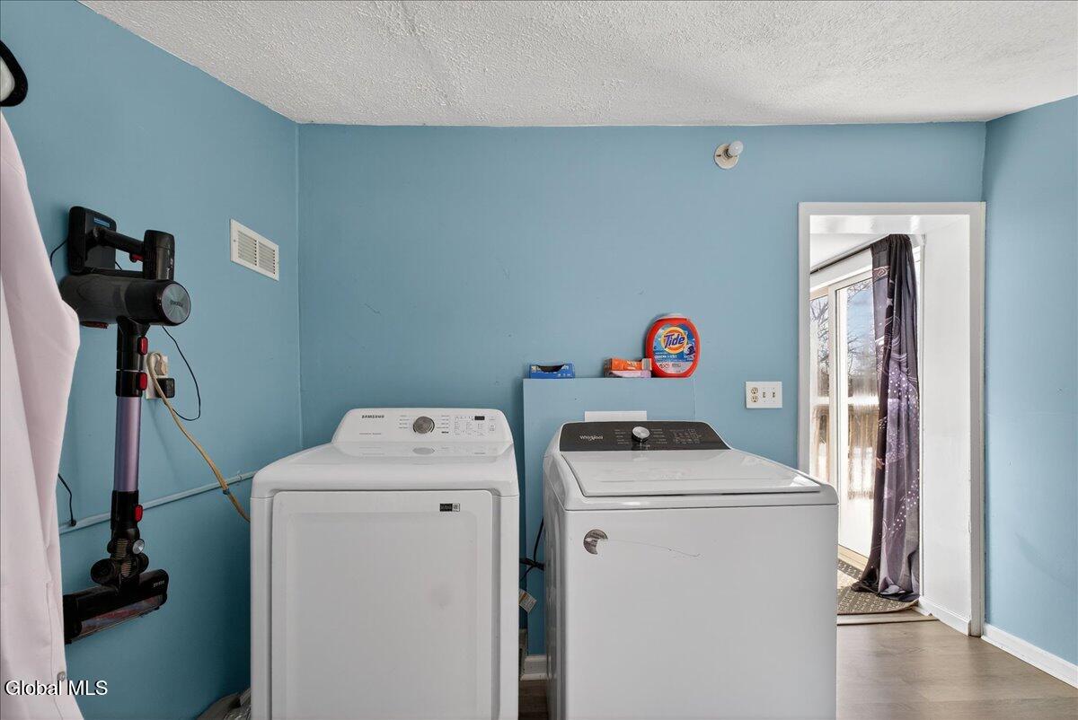 #20 photo, 1423 Washout Road, Glenville , NY 12302