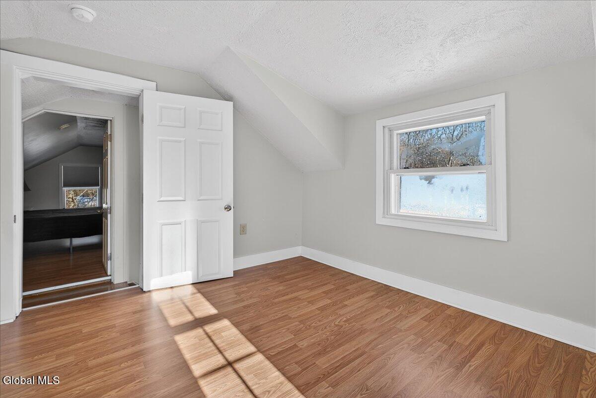 #25 photo, 1423 Washout Road, Glenville , NY 12302