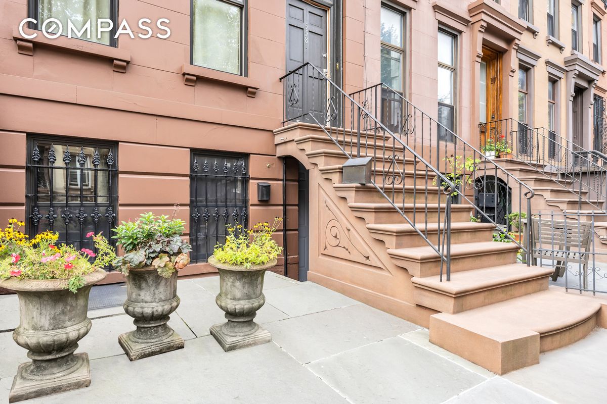 #12 photo, 598 Halsey Street, 布鲁克林 Bedford-Stuyvesant , NY 11233