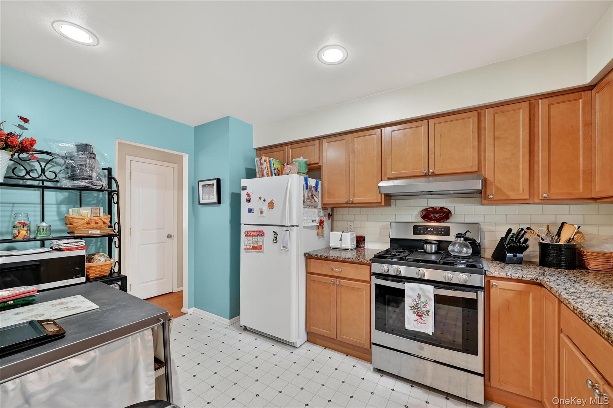 #10 photo, 22 Oxford Lane, Harriman , NY 10926