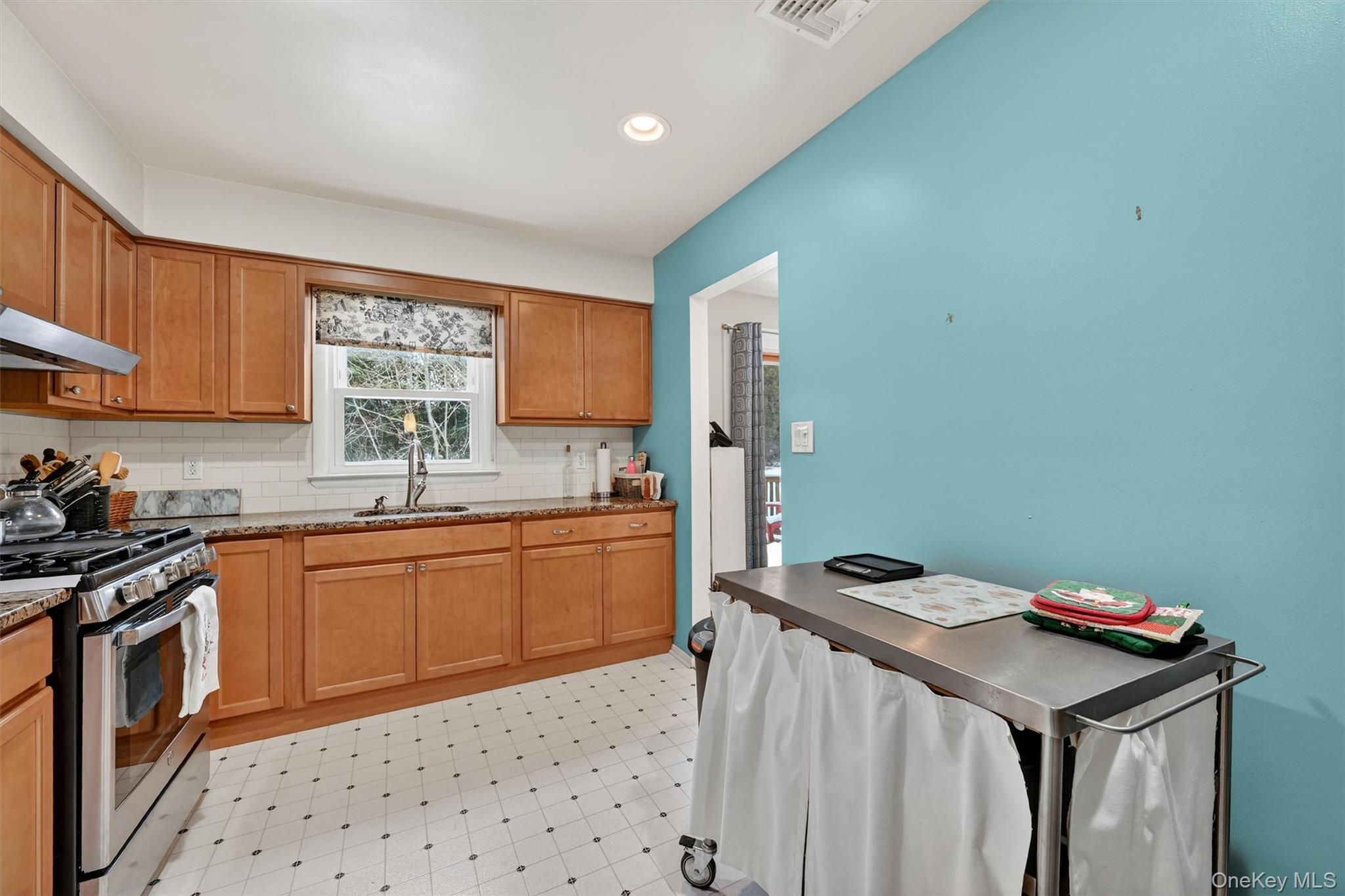 #12 photo, 22 Oxford Lane, Harriman , NY 10926