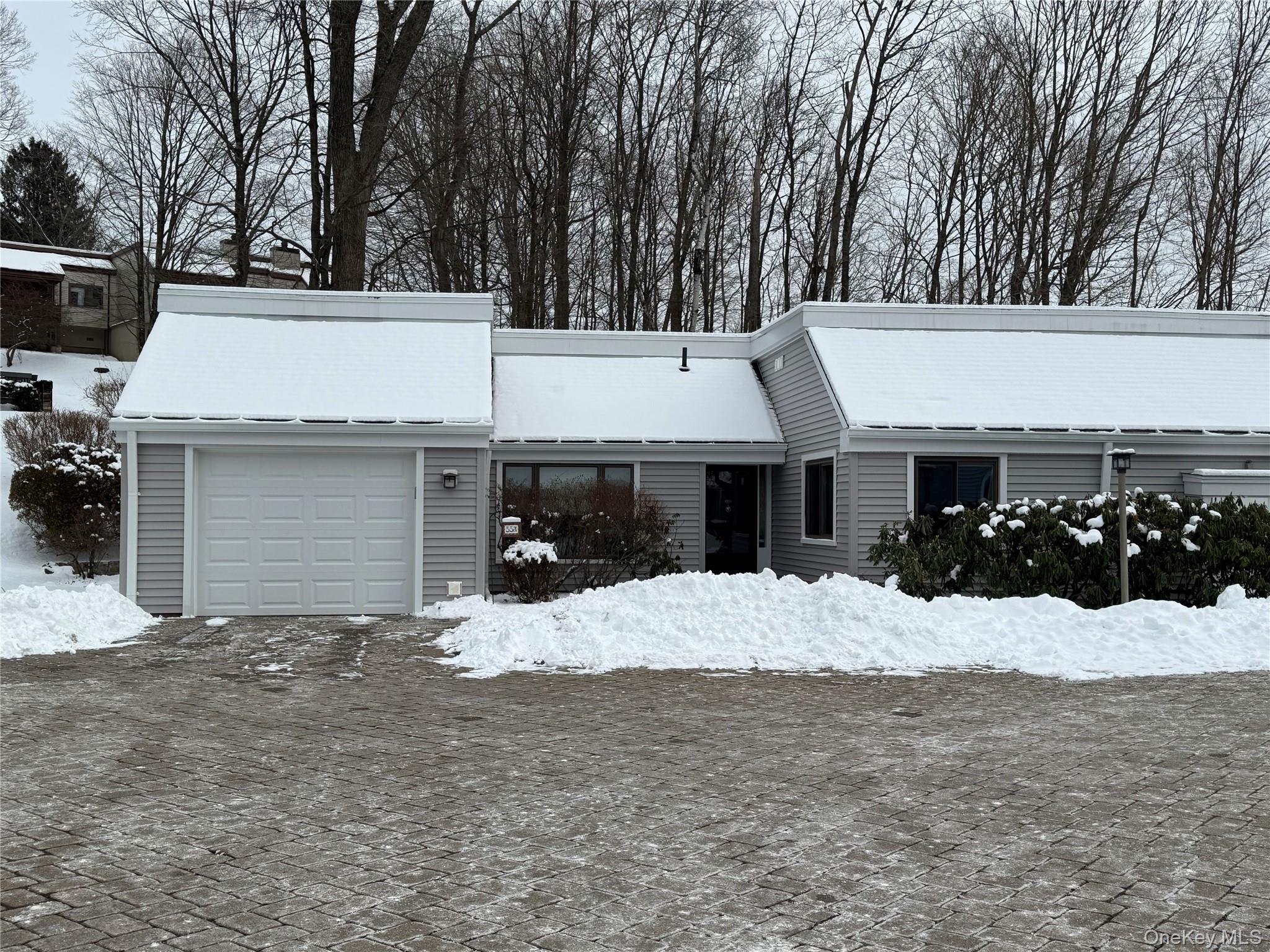 #1 photo, 55 Heritage Hills, Somers , NY 10589
