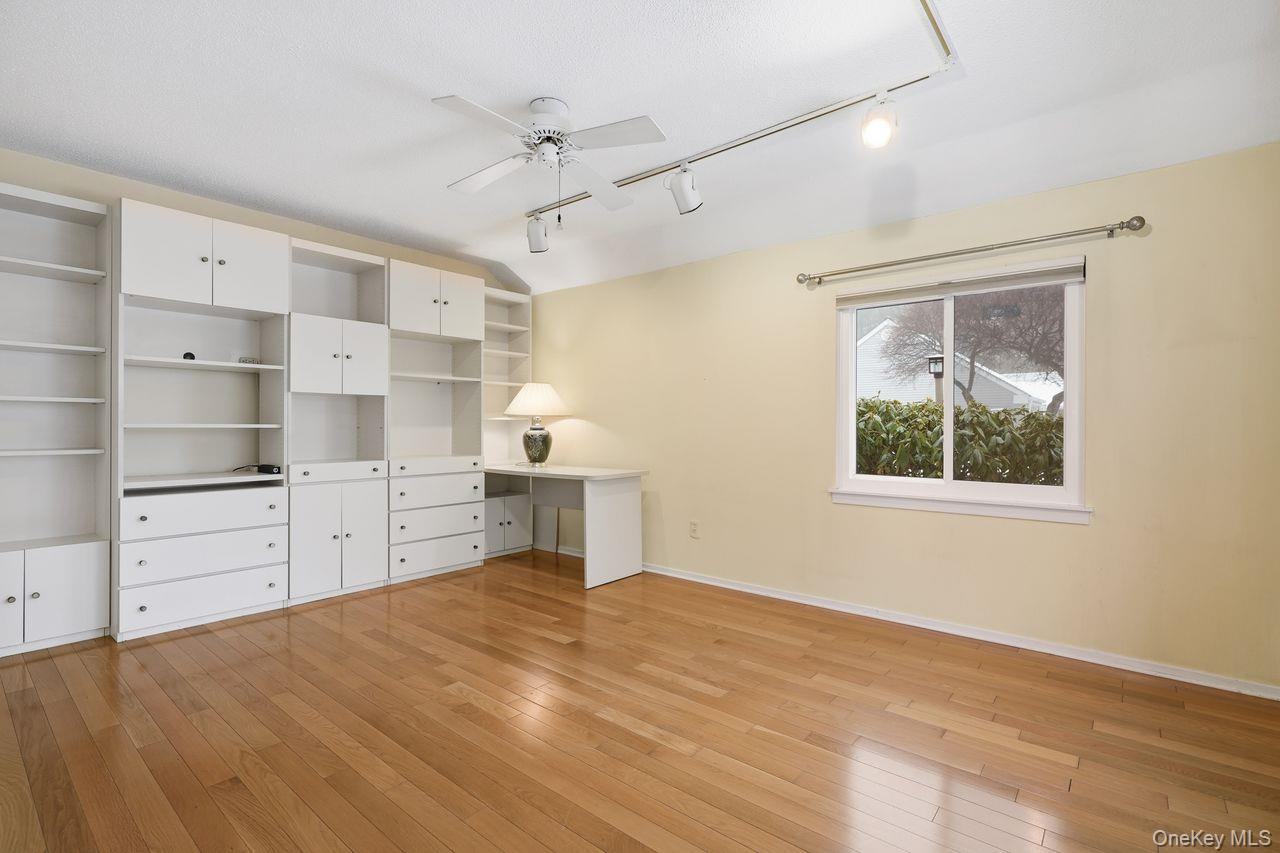 #13 photo, 55 Heritage Hills, Somers , NY 10589