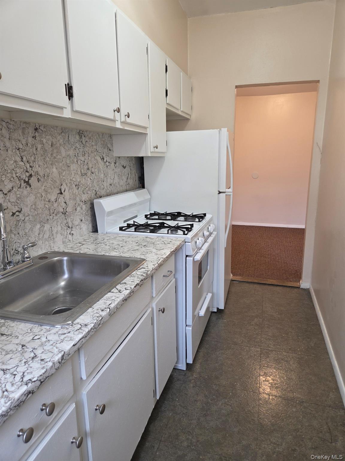 #6 photo, 259 N Newbridge Road, Levittown , NY 11756