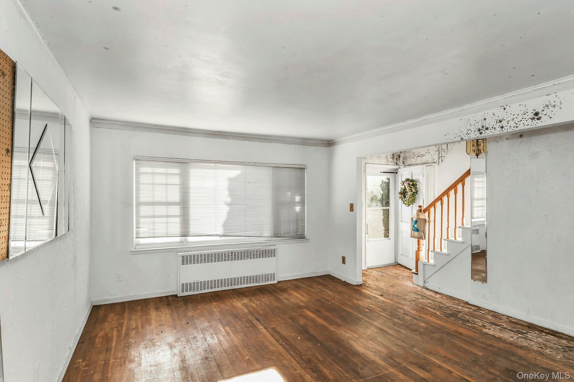 #10 photo, 5 Preston Lane, מחוז נסאו Hicksville , NY 11801