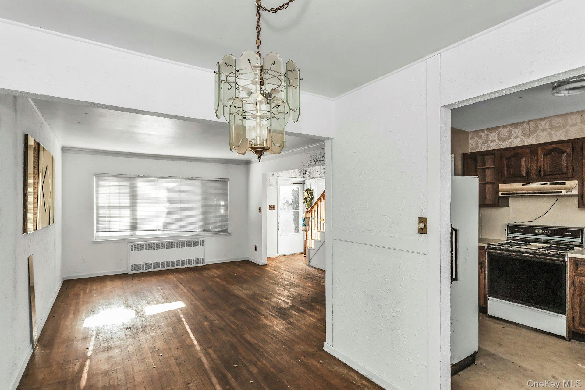 #11 photo, 5 Preston Lane, מחוז נסאו Hicksville , NY 11801