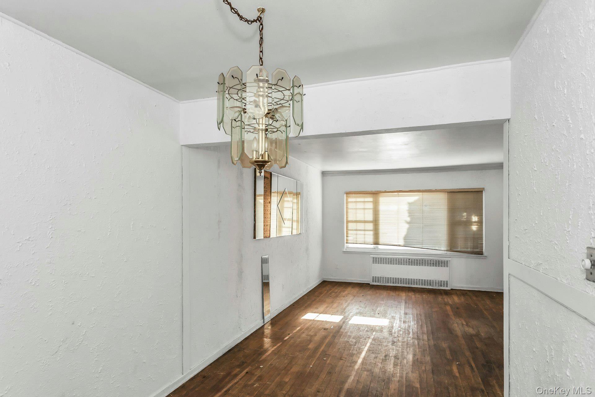 #16 photo, 5 Preston Lane, מחוז נסאו Hicksville , NY 11801