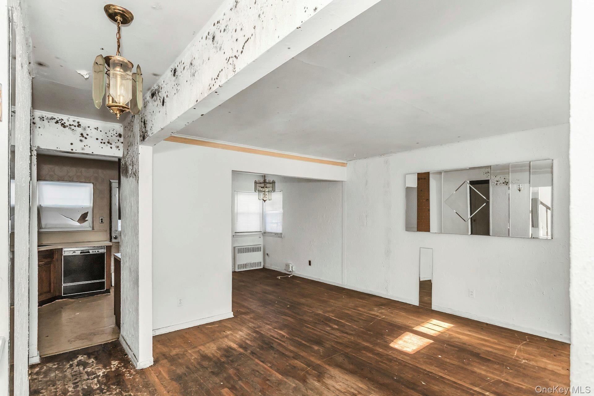 #20 photo, 5 Preston Lane, מחוז נסאו Hicksville , NY 11801