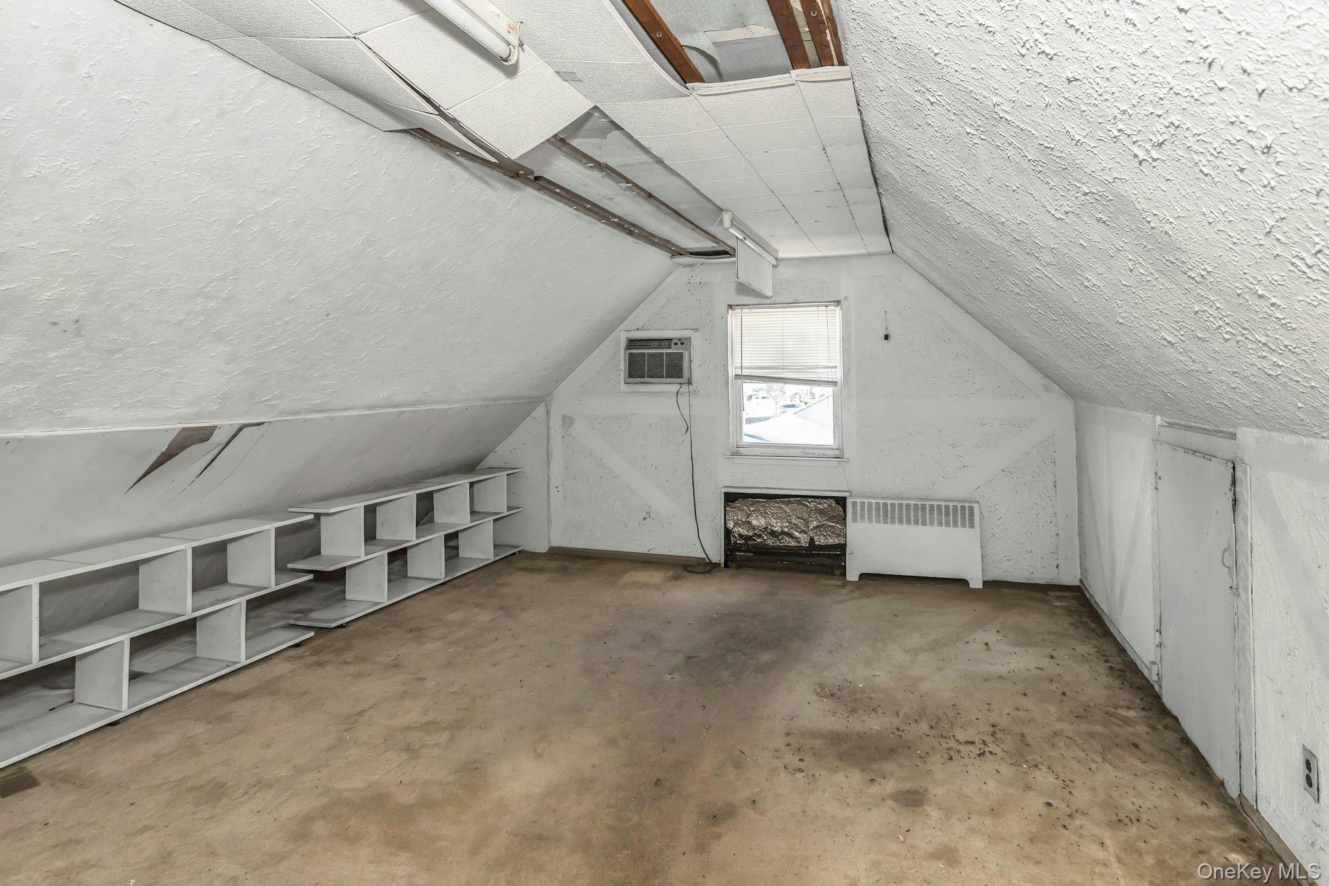 #5 photo, 5 Preston Lane, מחוז נסאו Hicksville , NY 11801