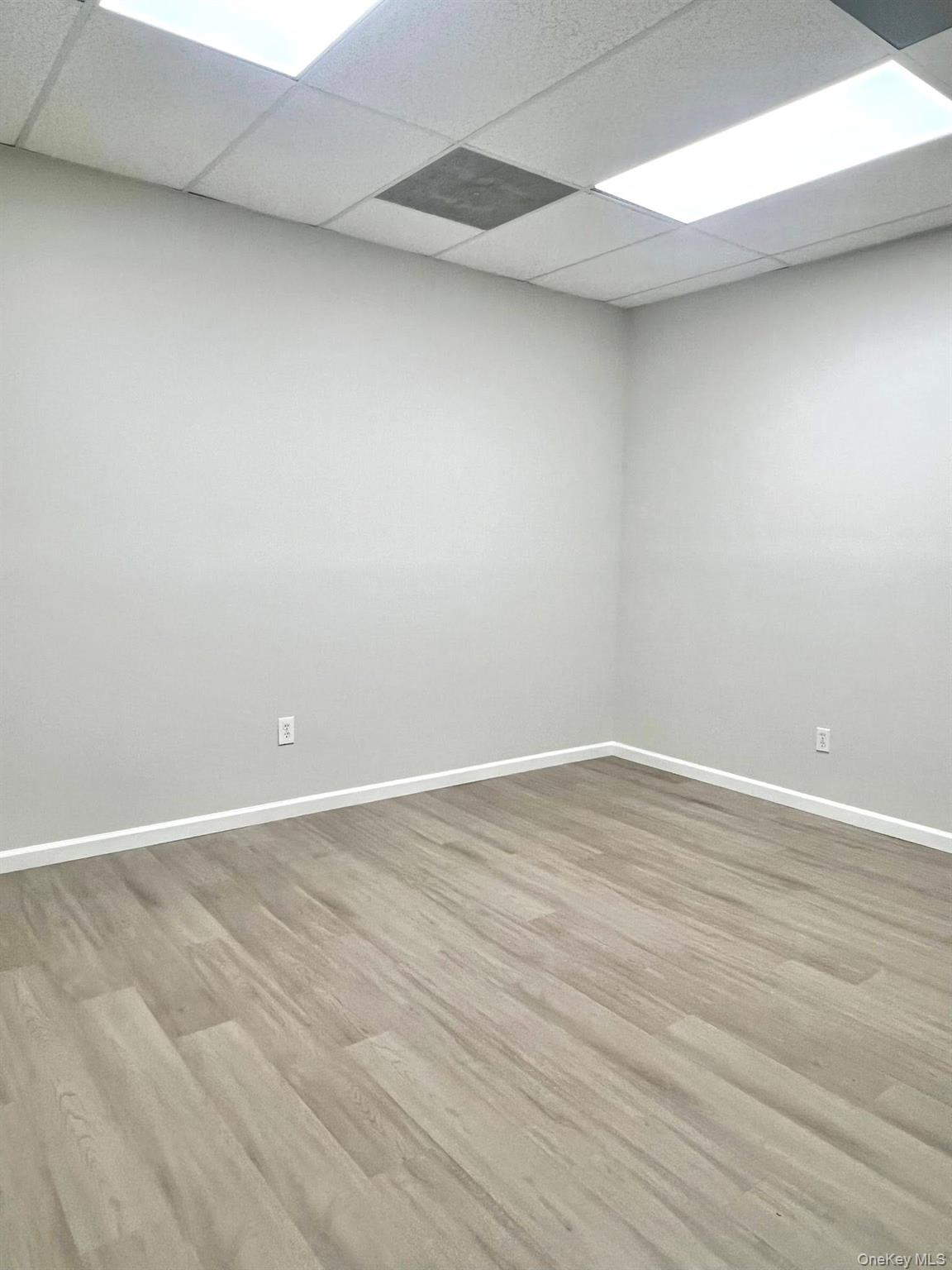 #4 photo, 1918 Union Boulevard, Bay Shore , NY 11706