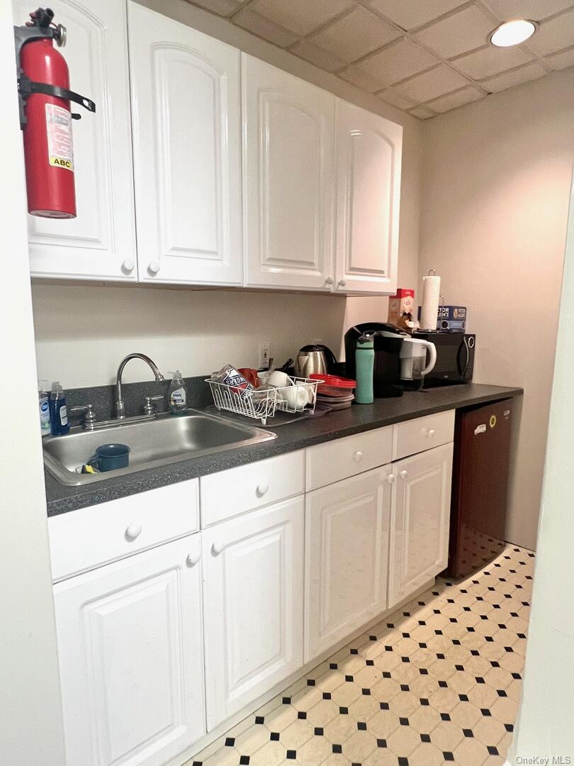 #16 photo, 86 W Main Street, East Islip , NY 11730