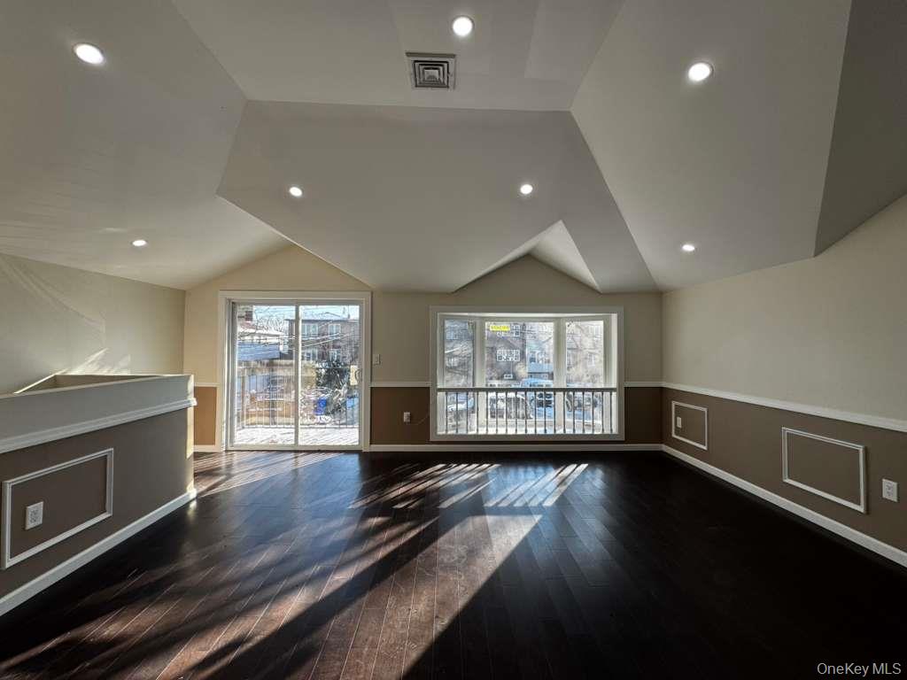 #12 photo, 14750 231st Street, Springfield Gardens , NY 11413