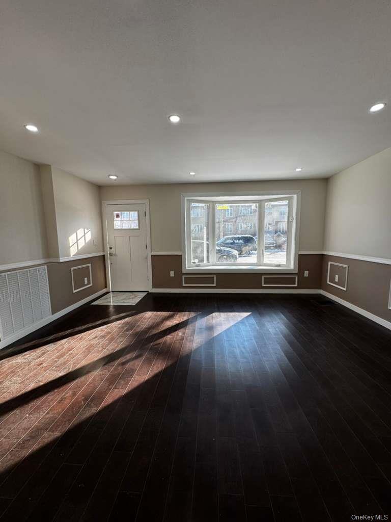 #2 photo, 14750 231st Street, Springfield Gardens , NY 11413