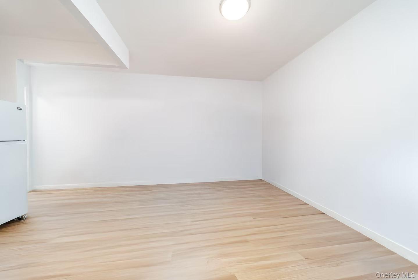 #13 photo, 23-58 80th Street, कुईंस East Elmhurst , NY 11370