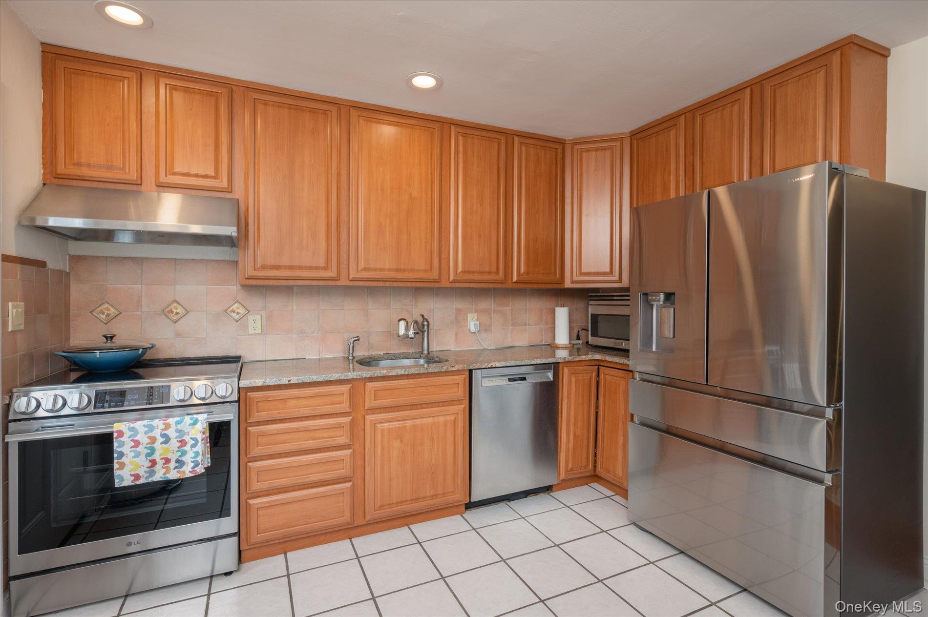 #8 photo, 8 Hillside Lane, 长岛 塞奥瑟 Syosset , NY 11791