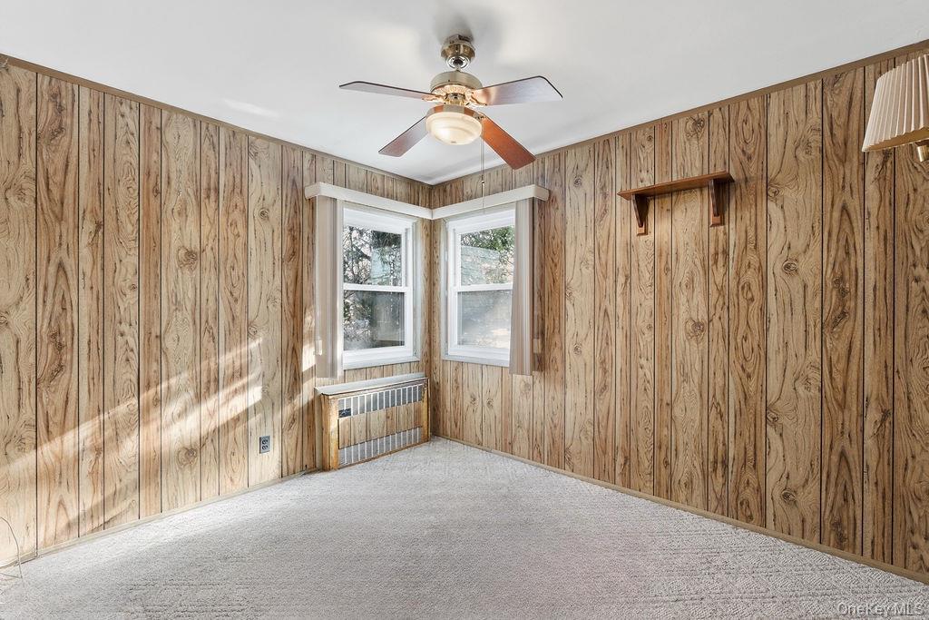 #11 photo, 157-49 84th Street, कुईंस Howard Beach , NY 11414