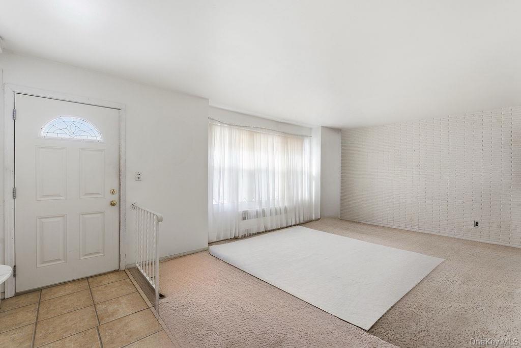 #2 photo, 157-49 84th Street, कुईंस Howard Beach , NY 11414