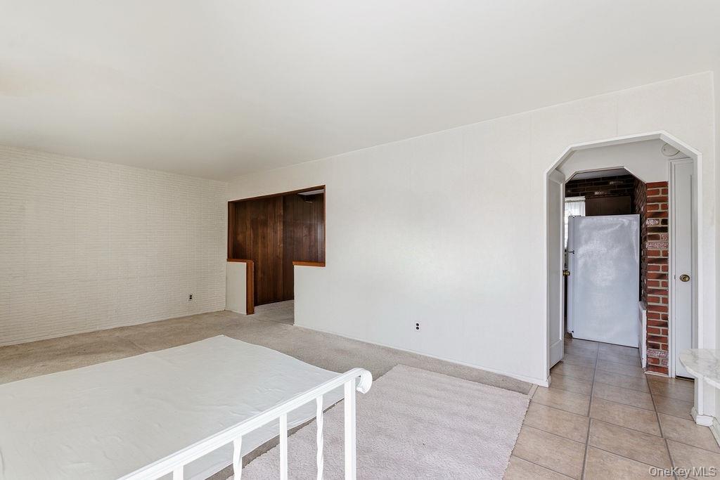 #3 photo, 157-49 84th Street, कुईंस Howard Beach , NY 11414