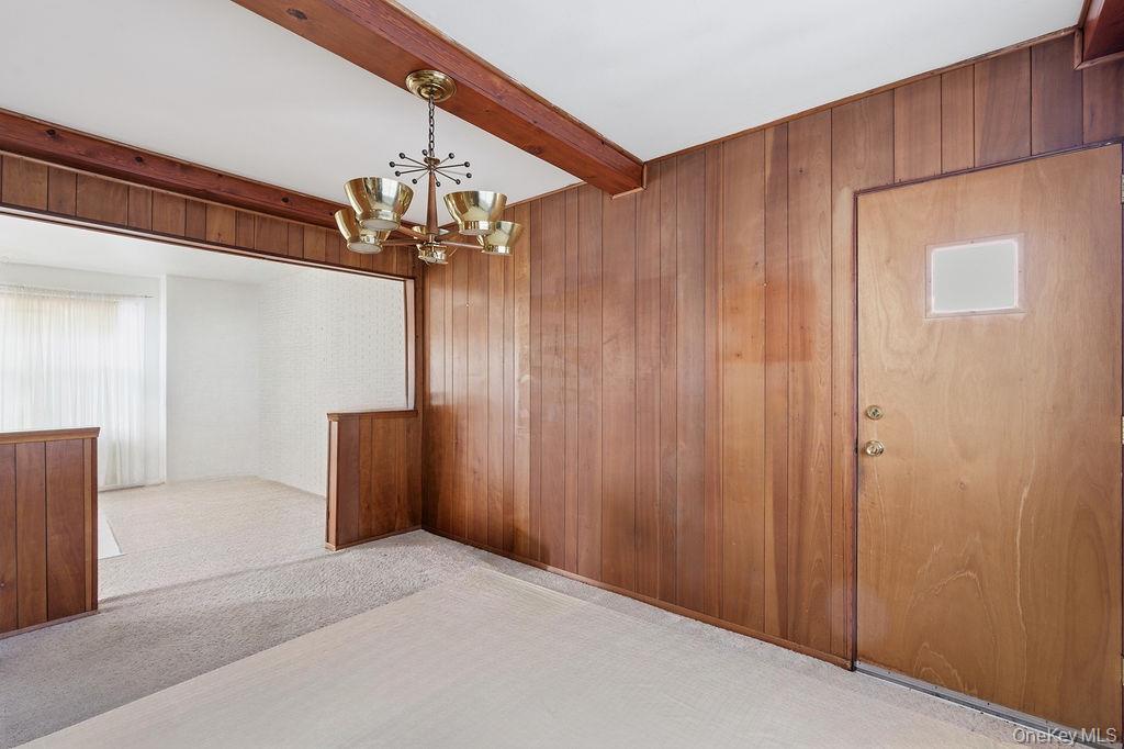 #7 photo, 157-49 84th Street, कुईंस Howard Beach , NY 11414