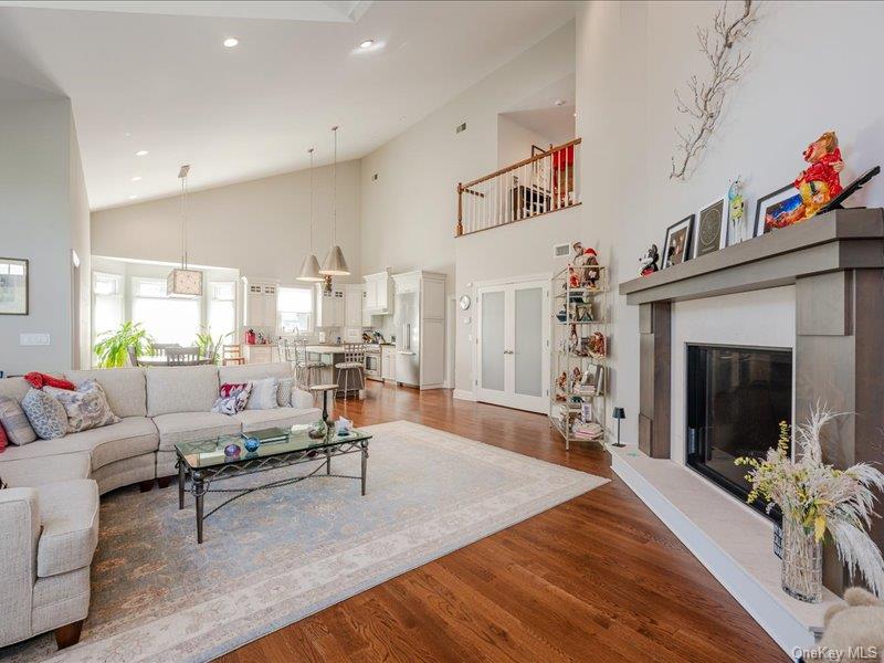 #14 photo, 38 Fieldstone Lane, ناسو Oyster Bay , NY 11771