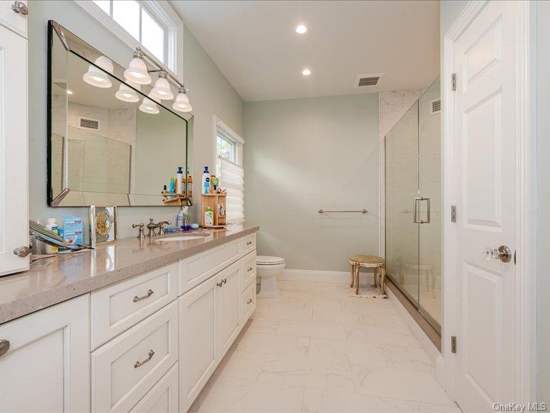 #19 photo, 38 Fieldstone Lane, ناسو Oyster Bay , NY 11771