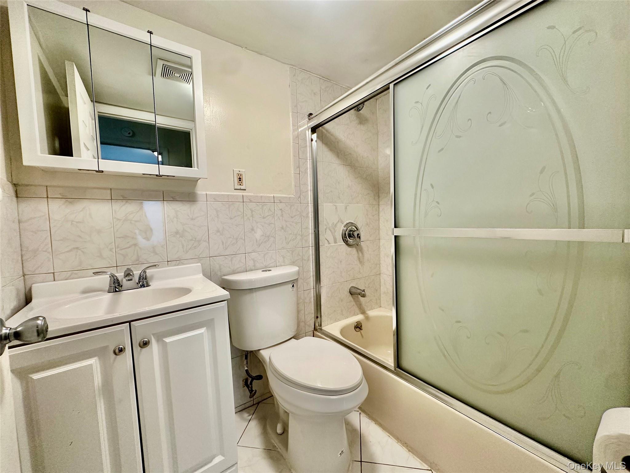 #7 photo, 255-08 148th Avenue, কুইন্‌স Rosedale , NY 11422