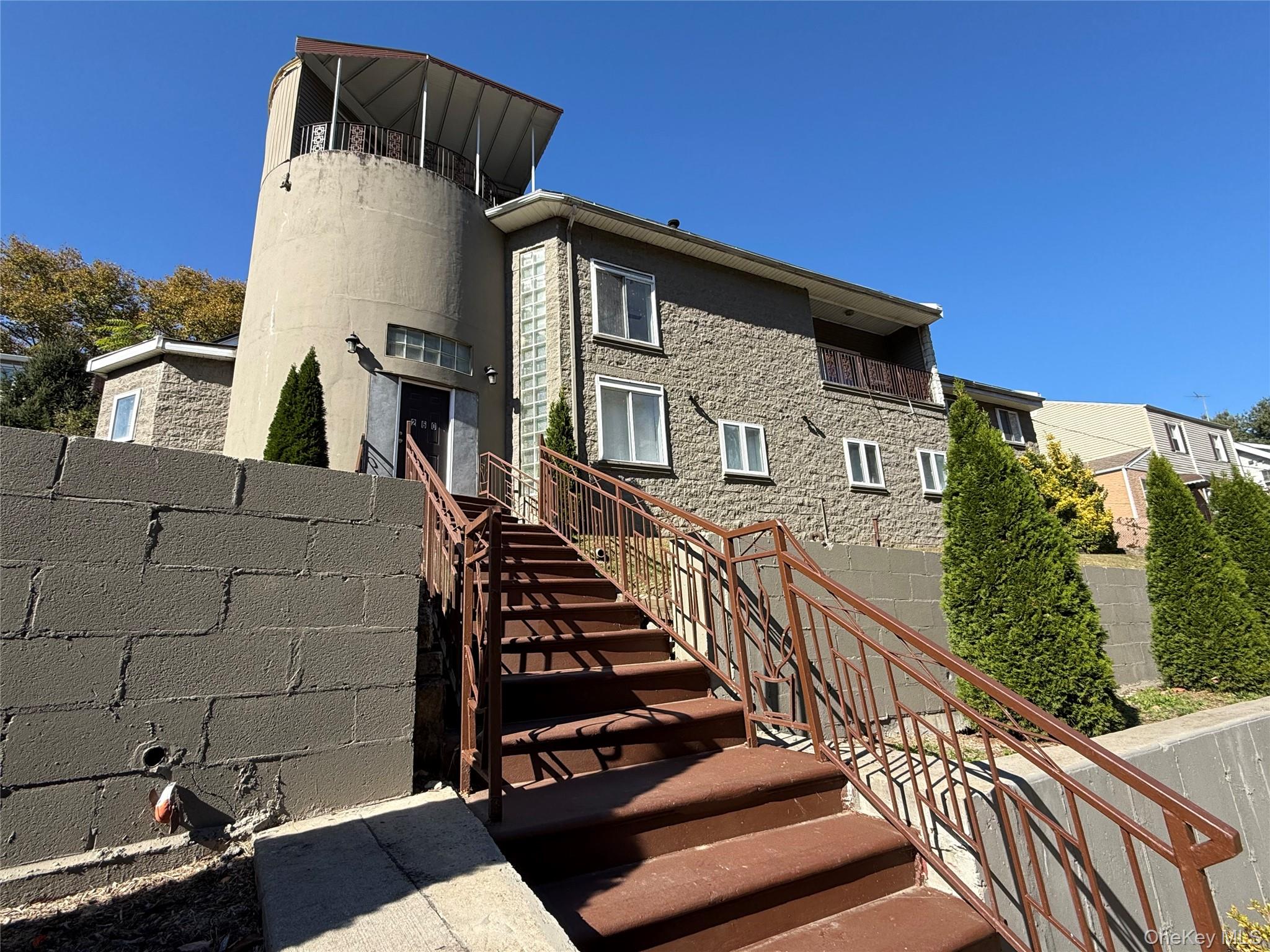 #1 photo, 260 Hutchinson Boulevard, 뉴욕주 Mount Vernon , NY 10552