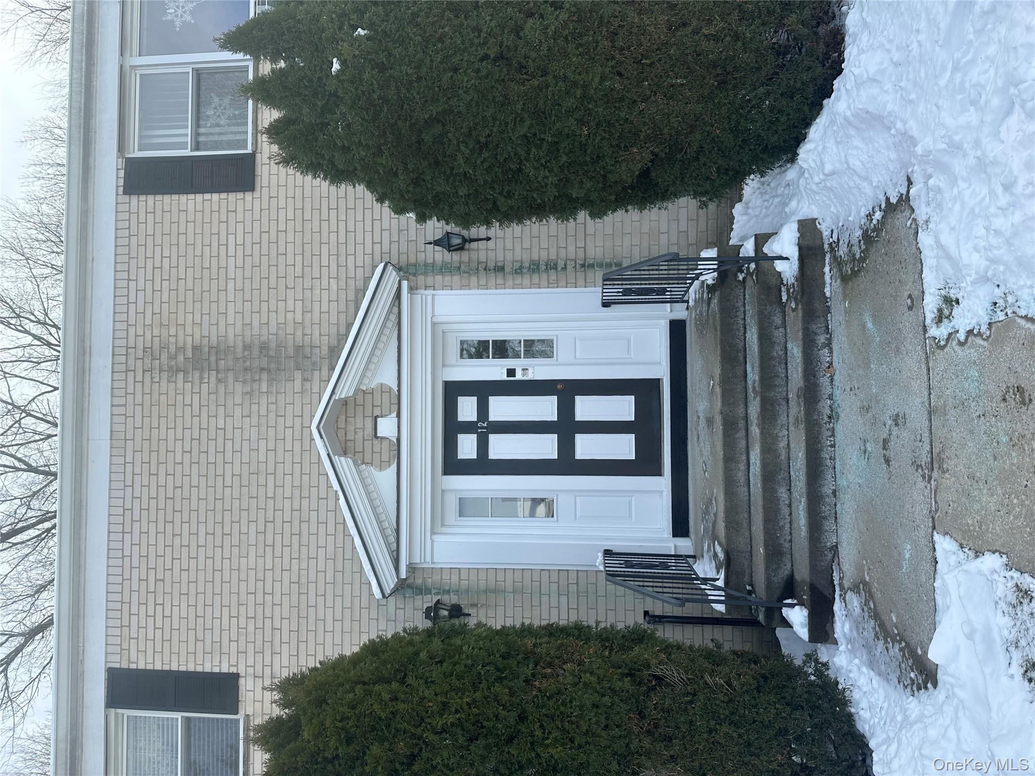 #14 photo, 12 Danbury Court, 뉴욕주 Suffern , NY 10901