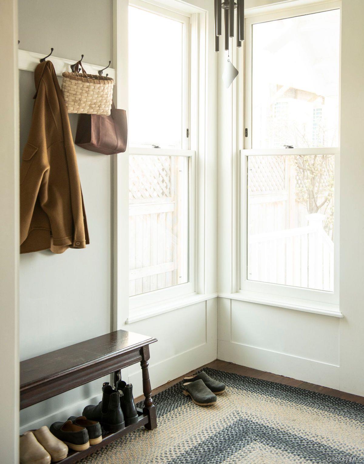 #14 photo, 446 E Allen Street, 뉴욕주 Hudson , NY 12534