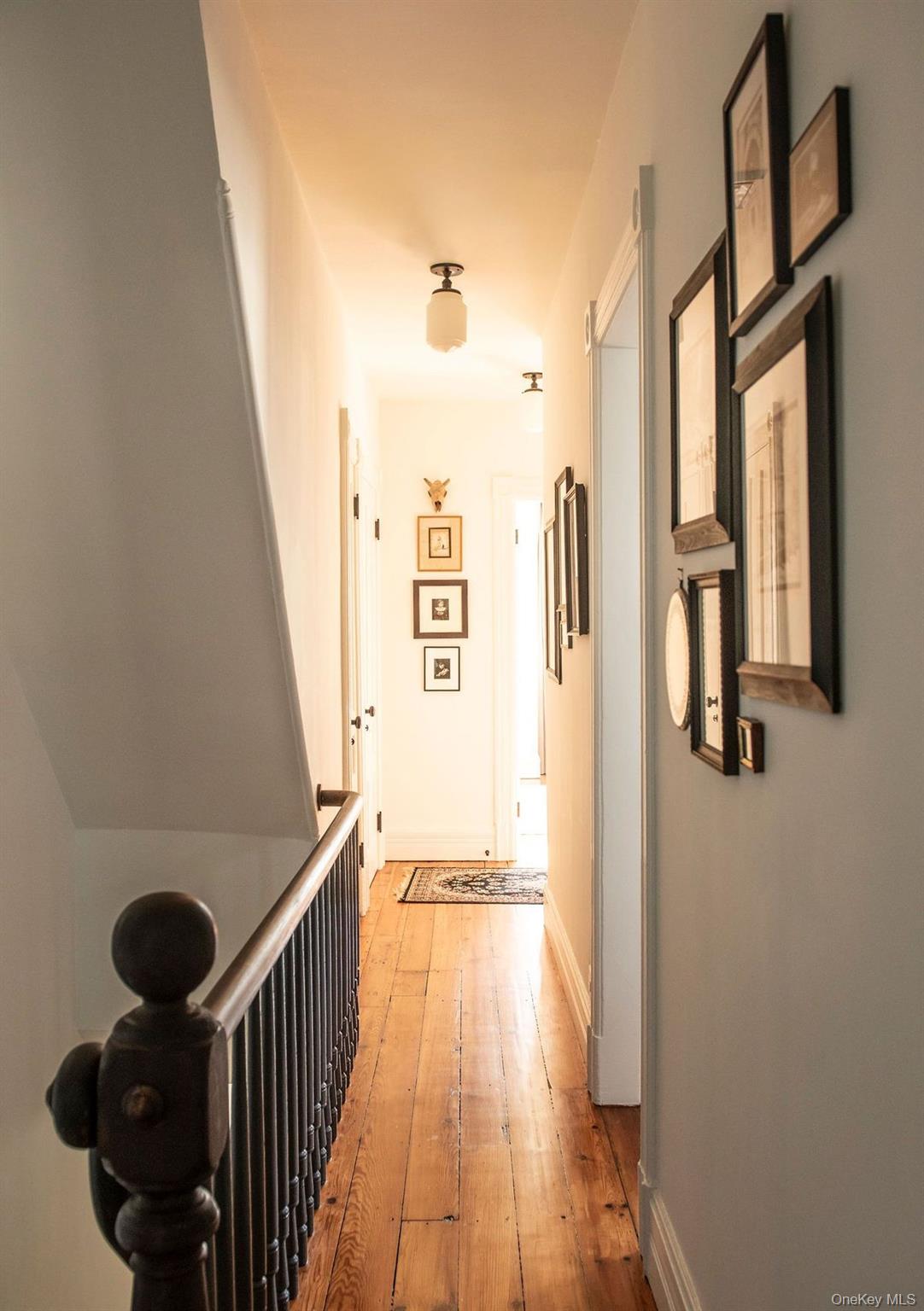 #16 photo, 446 E Allen Street, 뉴욕주 Hudson , NY 12534