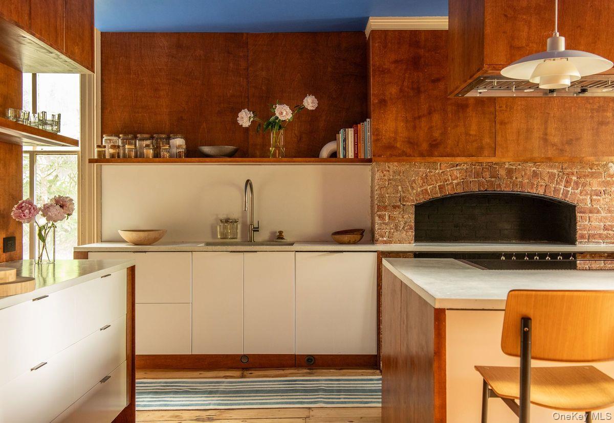 #8 photo, 85 Wurts Street, 纽约州 Kingston , NY 12401