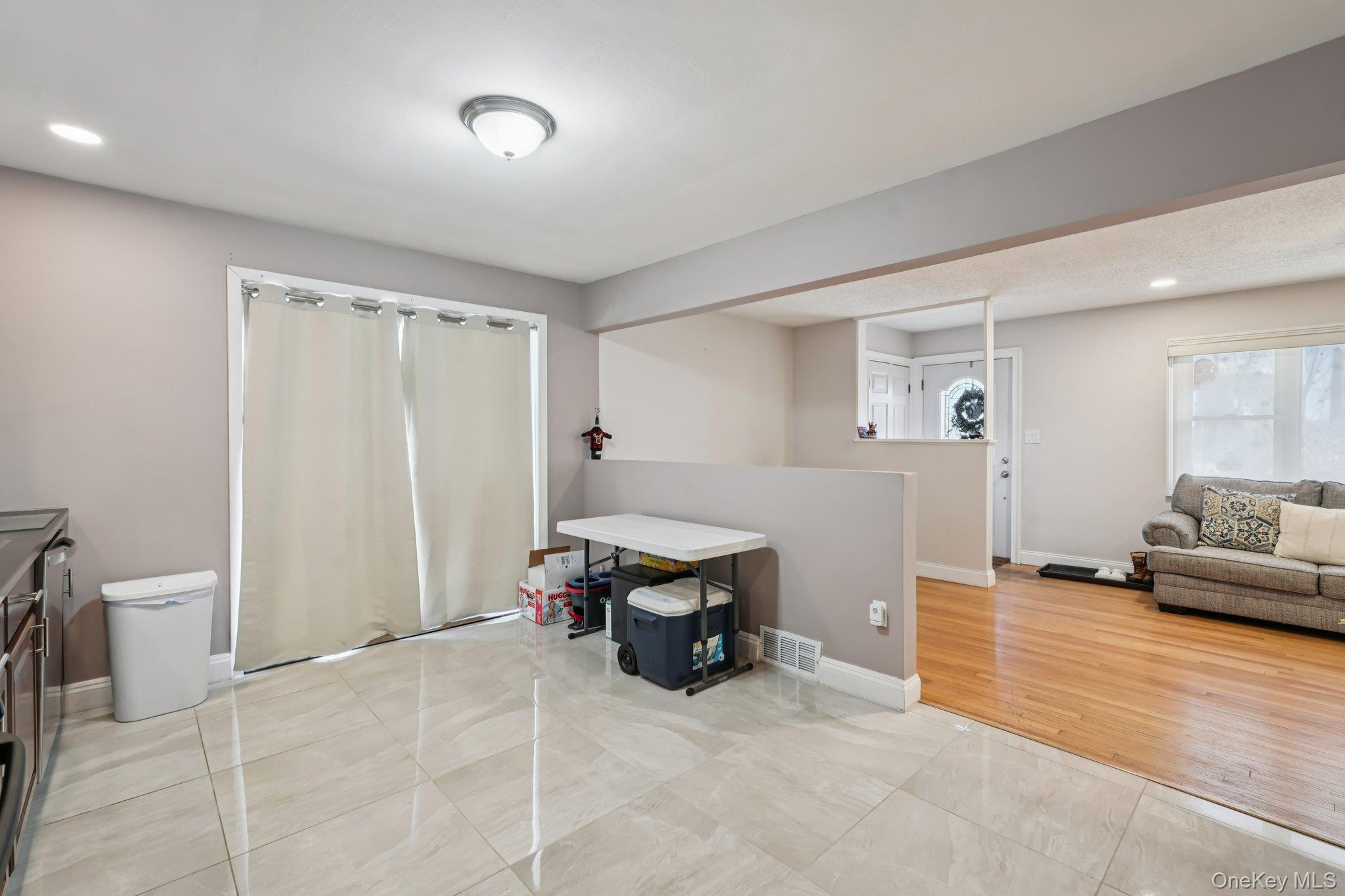 #13 photo, 19 Tanneyanns Lane, West Haverstraw , NY 10993