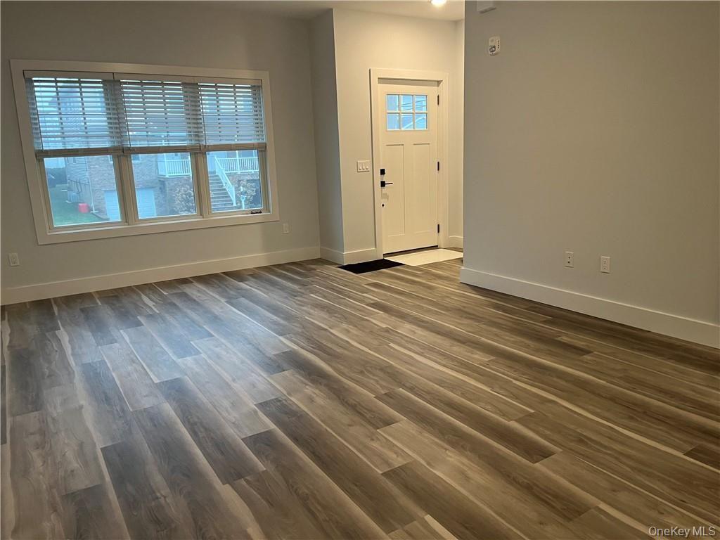 #13 photo, 195 Park Avenue, West Harrison , NY 10604