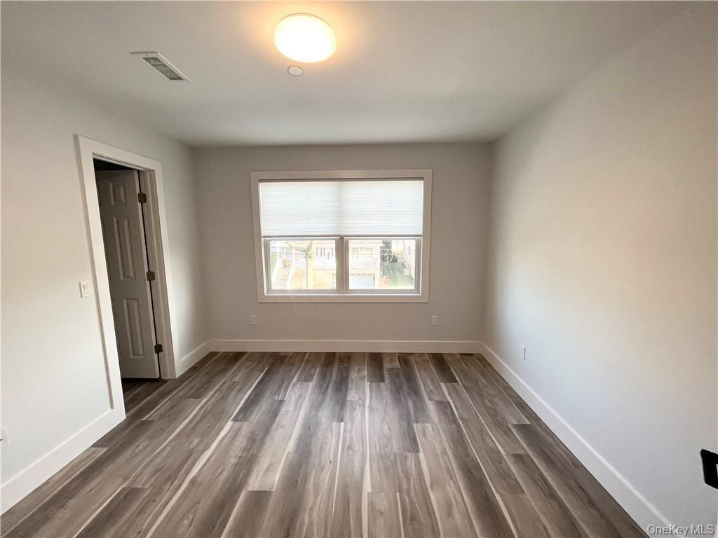 #18 photo, 195 Park Avenue, West Harrison , NY 10604