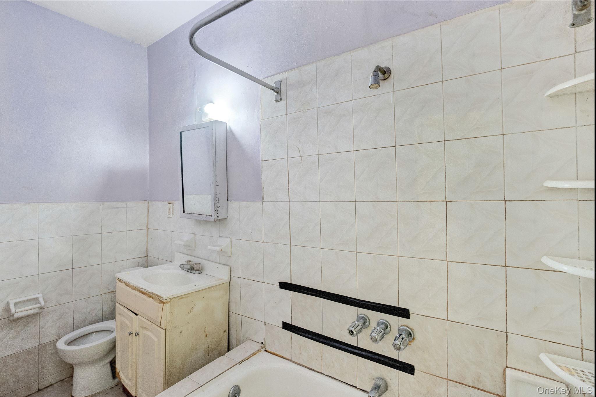 #9 photo, 1241 College Avenue, Bronx , NY 10456