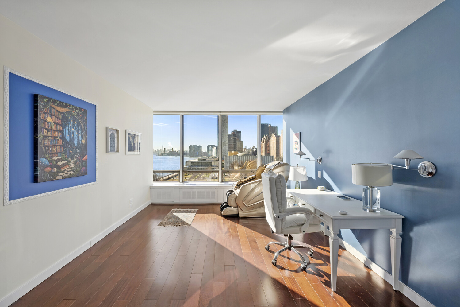 #11 photo, 870 UNITED NATIONS Plaza, Beekman , NY 10017