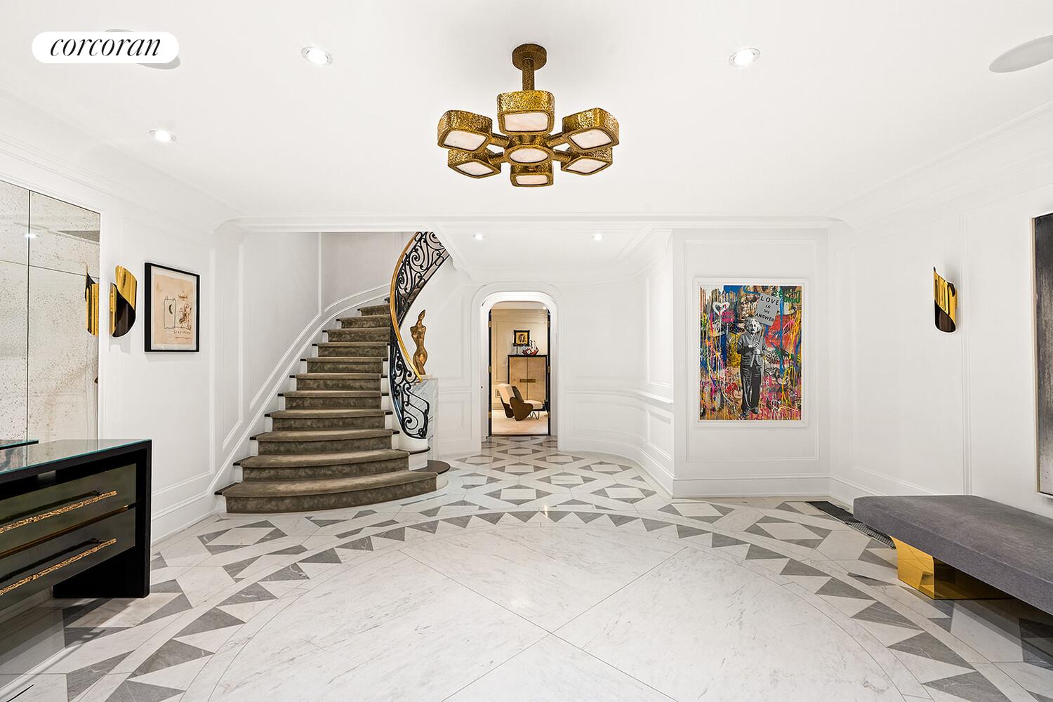 #1 photo, 123 E 71ST Street, 맨해튼 Lenox Hill , NY 10021