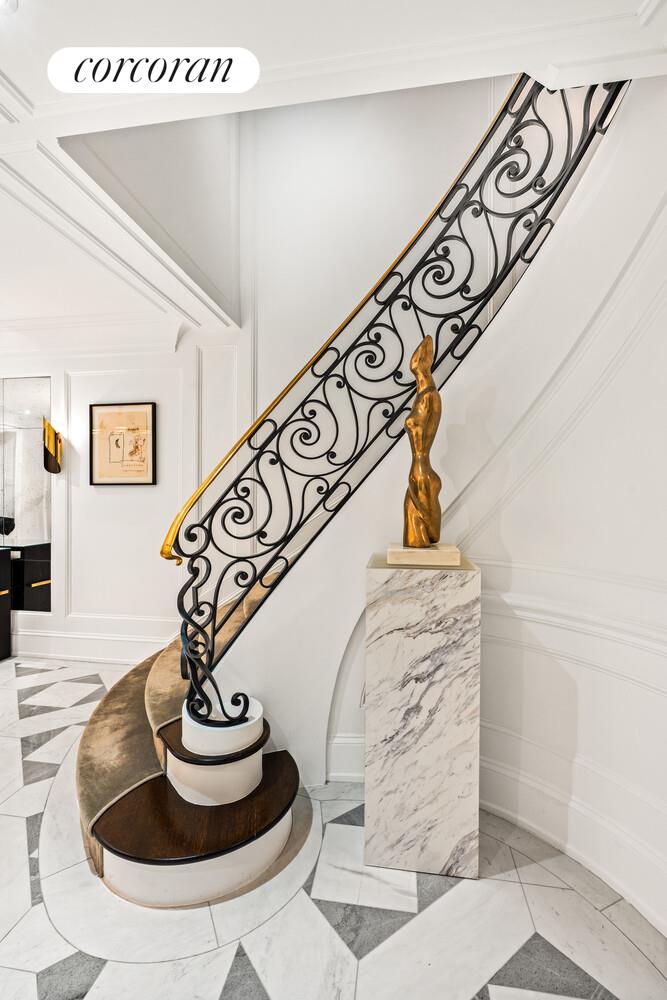 #3 photo, 123 E 71ST Street, 맨해튼 Lenox Hill , NY 10021