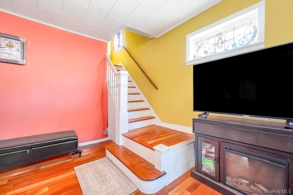 #15 photo, 8108 164th Place, 皇后区 Jamaica , NY 11432