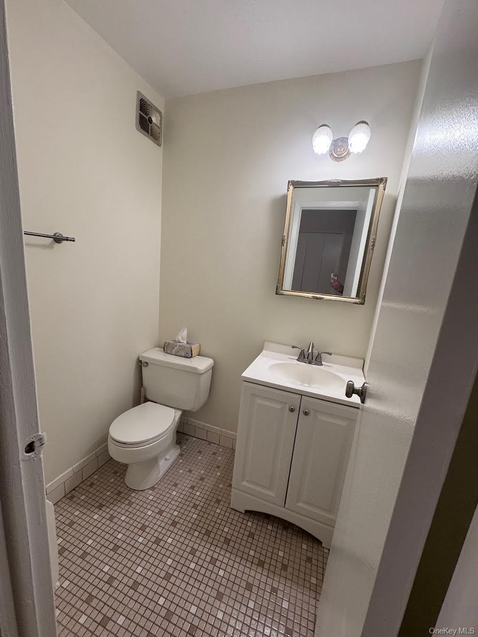 #11 photo, 750 Lido Boulevard, Lido Beach , NY 11561