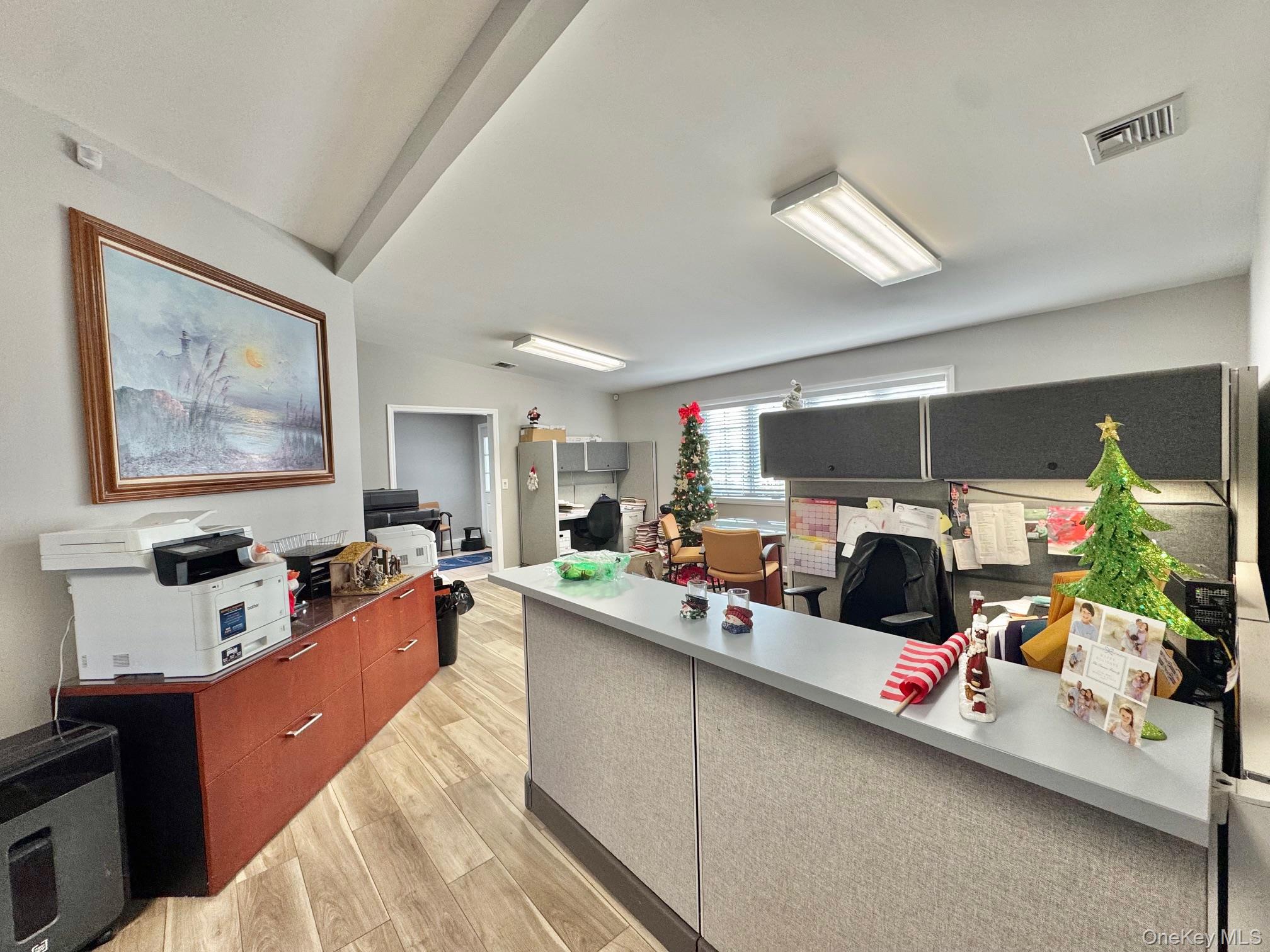 #5 photo, 501 William Floyd Parkway, Shirley , NY 11967