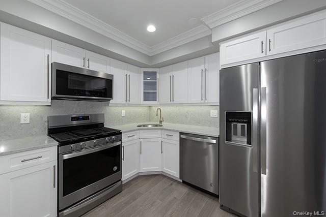 #2 photo, 80 Westwood Drive, Westbury , NY 11590