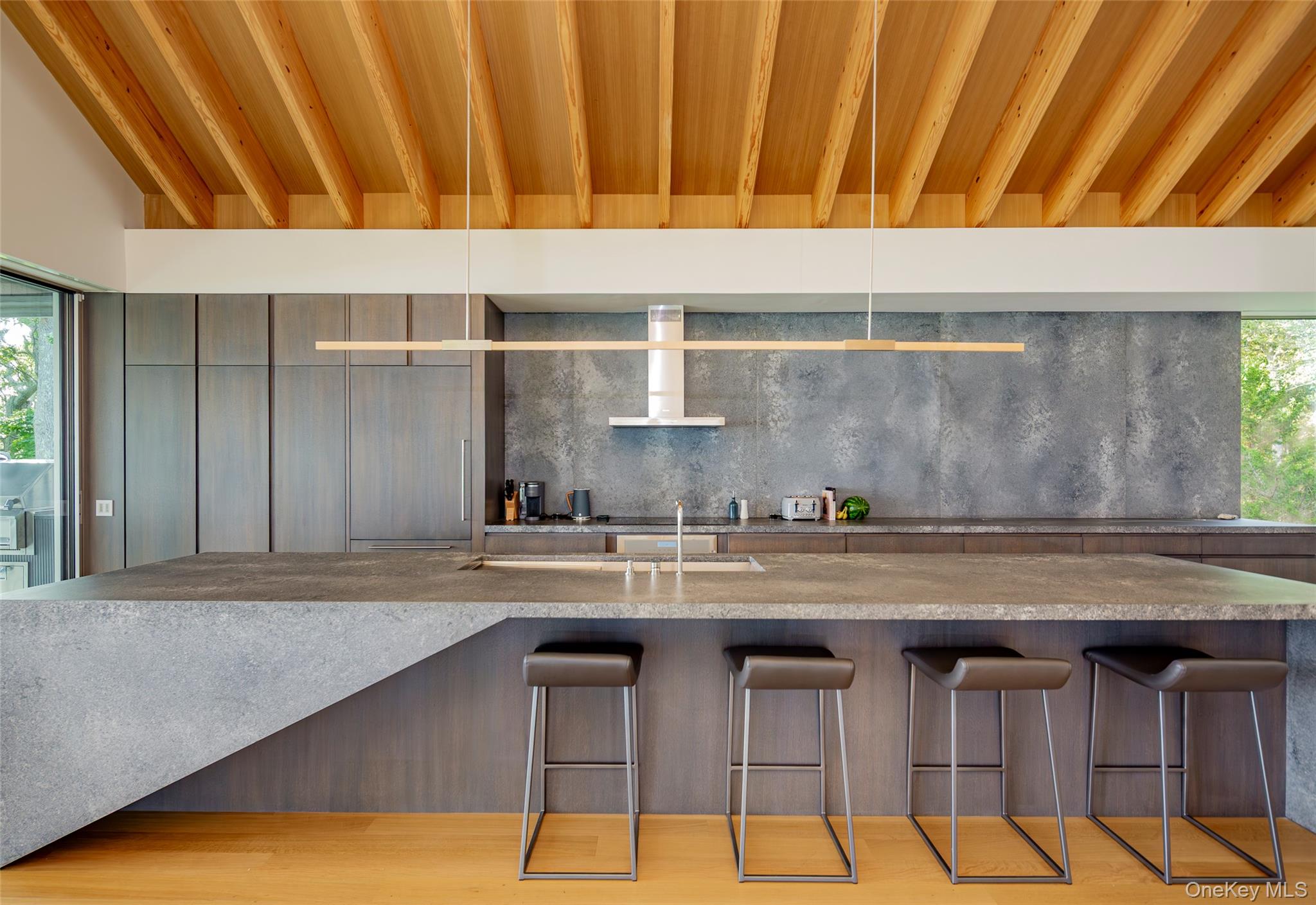 #12 photo, 47L S Ferry Road, 东长岛 Shelter Island , NY 11964