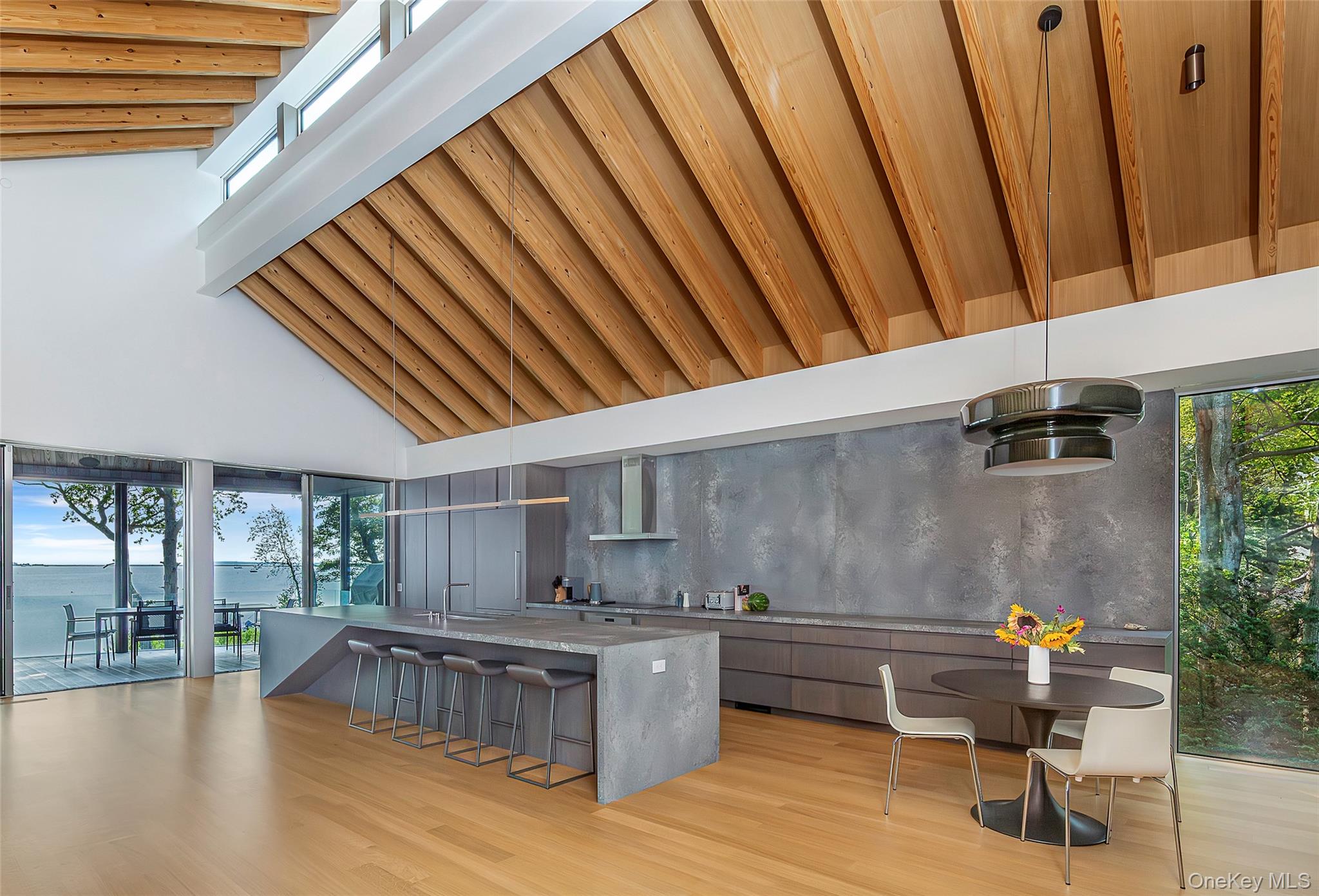 #16 photo, 47L S Ferry Road, 东长岛 Shelter Island , NY 11964